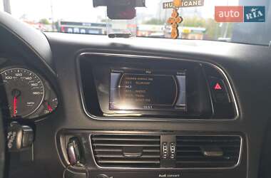Позашляховик / Кросовер Audi Q5 2011 в 