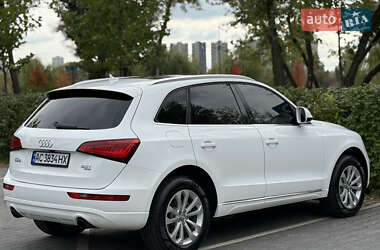 Внедорожник / Кроссовер Audi Q5 2012 в 