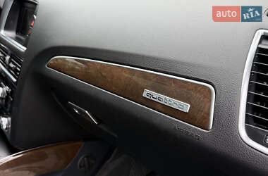 Внедорожник / Кроссовер Audi Q5 2012 в 