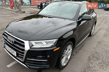 Позашляховик / Кросовер Audi Q5 2019 в 