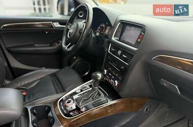Позашляховик / Кросовер Audi Q5 2013 в  фото 3 Позашляховик / Кросовер Audi Q5 2013 в