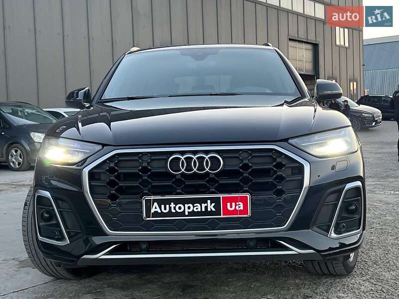 Внедорожник / Кроссовер Audi Q5 2022 в Львове