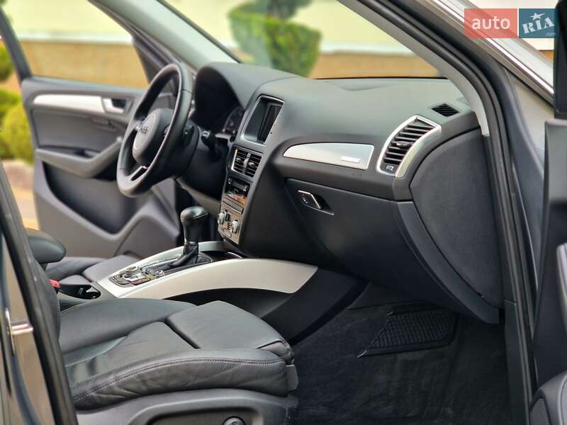 Позашляховик / Кросовер Audi Q5 2014 в Львові