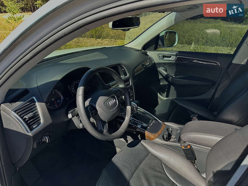 Внедорожник / Кроссовер Audi Q5 2014 в Кременчуге