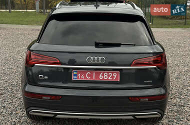Позашляховик / Кросовер Audi Q5 2021 в 