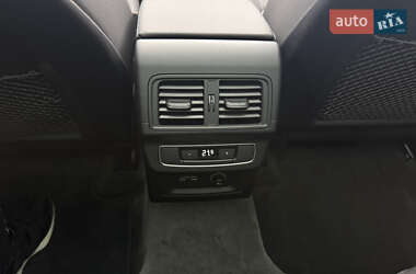 Позашляховик / Кросовер Audi Q5 2021 в 