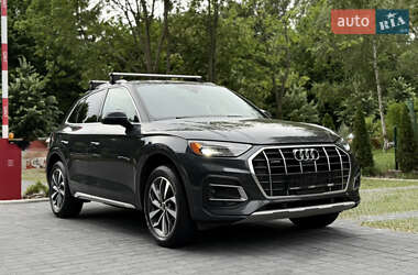 Внедорожник / Кроссовер Audi Q5 2020 в 