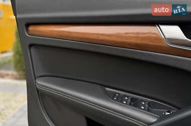 Внедорожник / Кроссовер Audi Q5 2020 в 