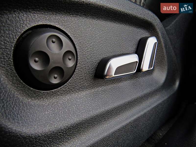 Позашляховик / Кросовер Audi Q5 2015 в Черкасах