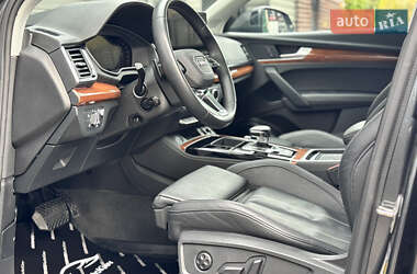 Позашляховик / Кросовер Audi Q5 2021 в  фото 19 Позашляховик / Кросовер Audi Q5 2021 в