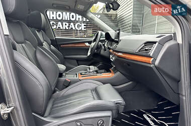 Позашляховик / Кросовер Audi Q5 2021 в  фото 22 Позашляховик / Кросовер Audi Q5 2021 в