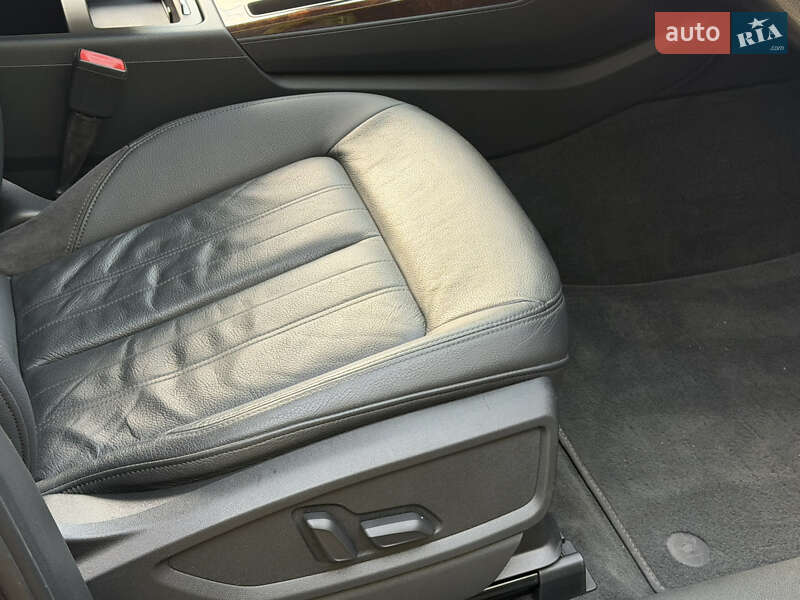 Внедорожник / Кроссовер Audi Q5 2017 в Ровно