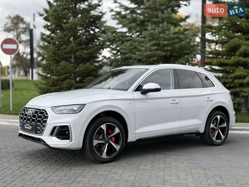Позашляховик / Кросовер Audi Q5 2023 в Одесі