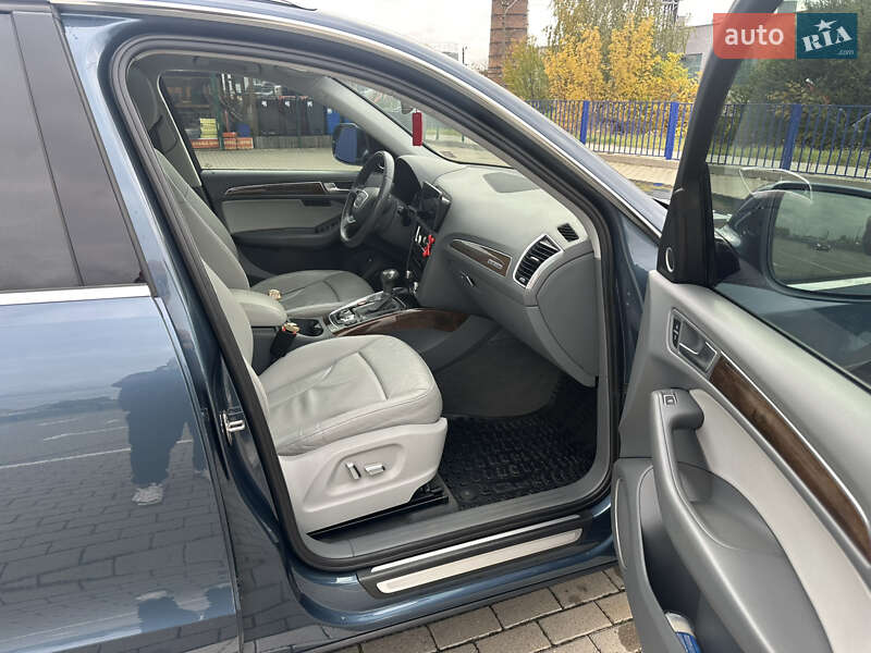 Внедорожник / Кроссовер Audi Q5 2015 в Нововолынске фото 28 Внедорожник / Кроссовер Audi Q5 2015 в Нововолынске
