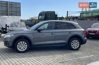 Внедорожник / Кроссовер Audi Q5 2019 в Мукачево