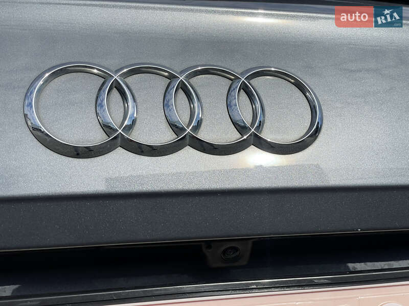 Внедорожник / Кроссовер Audi Q5 2019 в Мукачево