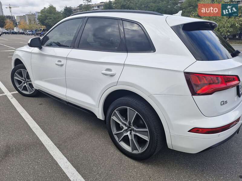 Внедорожник / Кроссовер Audi Q5 2020 в Киеве фото 10 Внедорожник / Кроссовер Audi Q5 2020 в Киеве