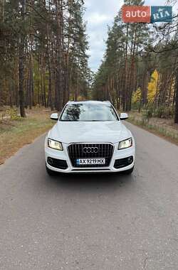 Внедорожник / Кроссовер Audi Q5 2013 в Богодухове