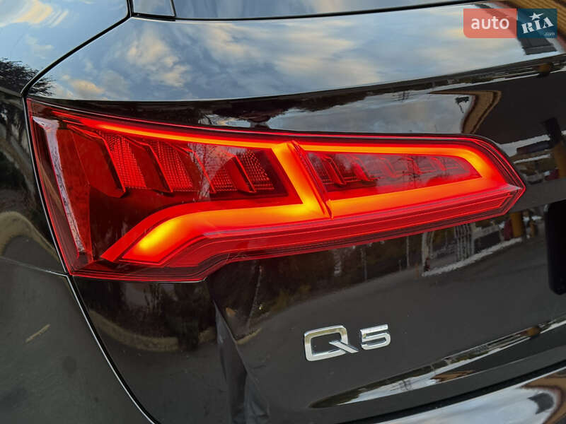 Внедорожник / Кроссовер Audi Q5 2020 в Днепре фото 25 Внедорожник / Кроссовер Audi Q5 2020 в Днепре