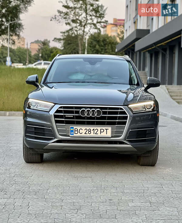 Позашляховик / Кросовер Audi Q5 2017 в Тернополі фото 3 Позашляховик / Кросовер Audi Q5 2017 в Тернополі