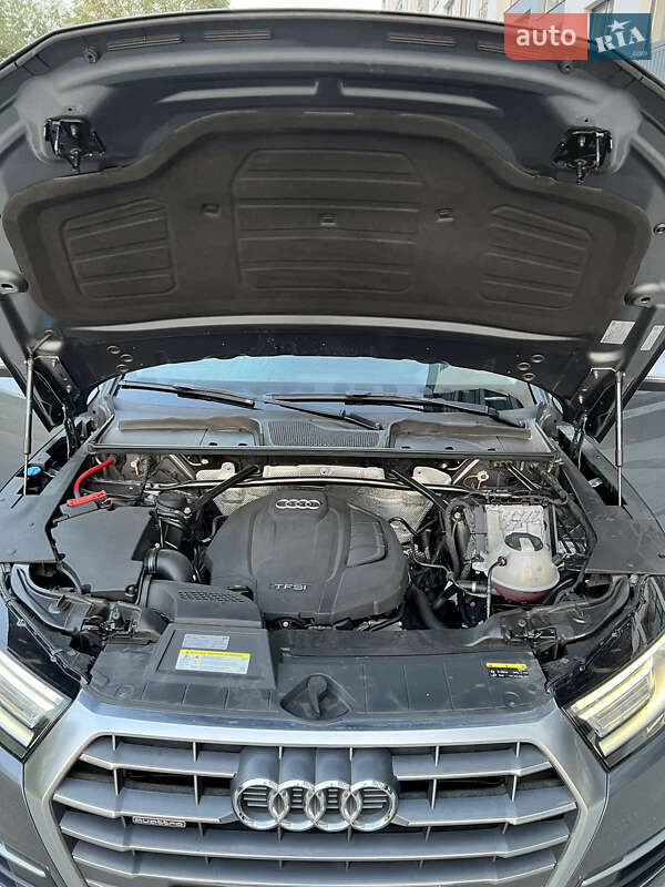 Позашляховик / Кросовер Audi Q5 2017 в Тернополі фото 32 Позашляховик / Кросовер Audi Q5 2017 в Тернополі