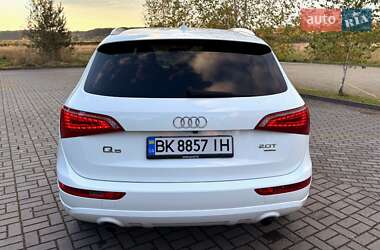 Позашляховик / Кросовер Audi Q5 2011 в 