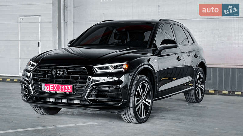 Позашляховик / Кросовер Audi Q5 2018 в Рівному