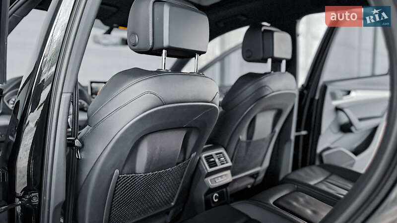 Позашляховик / Кросовер Audi Q5 2018 в Рівному