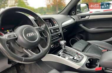 Позашляховик / Кросовер Audi Q5 2016 в 