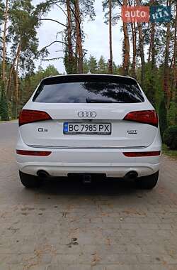 Внедорожник / Кроссовер Audi Q5 2015 в 