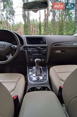 Внедорожник / Кроссовер Audi Q5 2015 в 