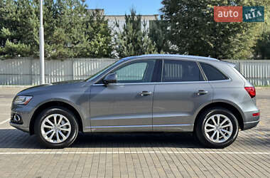Позашляховик / Кросовер Audi Q5 2015 в  фото 2 Позашляховик / Кросовер Audi Q5 2015 в