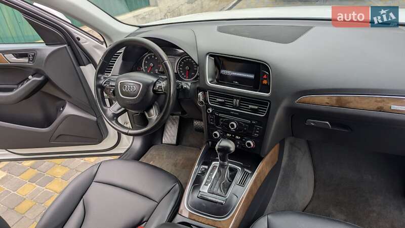 Внедорожник / Кроссовер Audi Q5 2017 в Хмельницком