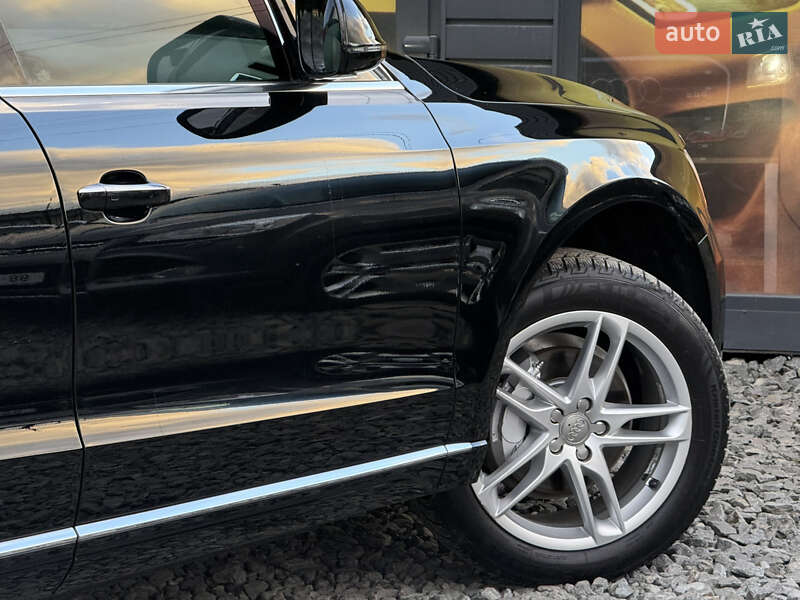 Внедорожник / Кроссовер Audi Q5 2015 в Стрые
