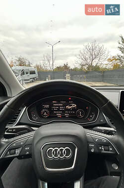 Внедорожник / Кроссовер Audi Q5 2018 в Ивано-Франковске
