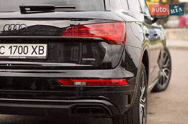 Внедорожник / Кроссовер Audi Q5 2024 в 