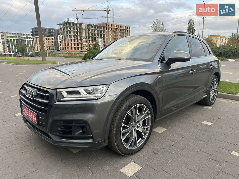 Внедорожник / Кроссовер Audi Q5 2019 в 