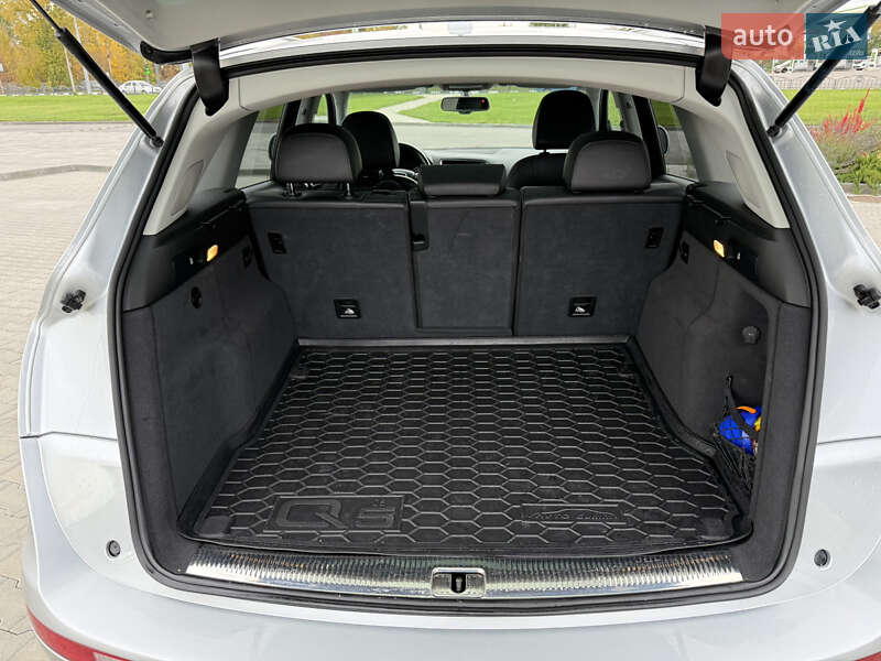 Позашляховик / Кросовер Audi Q5 2012 в Харкові