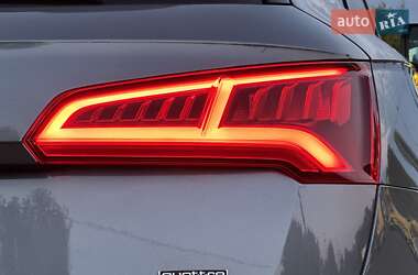 Позашляховик / Кросовер Audi Q5 2019 в  фото 26 Позашляховик / Кросовер Audi Q5 2019 в