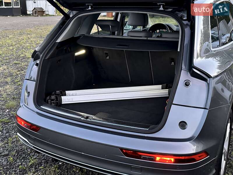 Внедорожник / Кроссовер Audi Q5 2019 в Ковеле фото 30 Внедорожник / Кроссовер Audi Q5 2019 в Ковеле