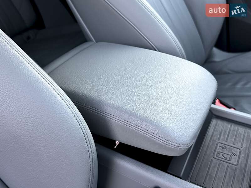 Внедорожник / Кроссовер Audi Q5 2019 в Ковеле фото 48 Внедорожник / Кроссовер Audi Q5 2019 в Ковеле