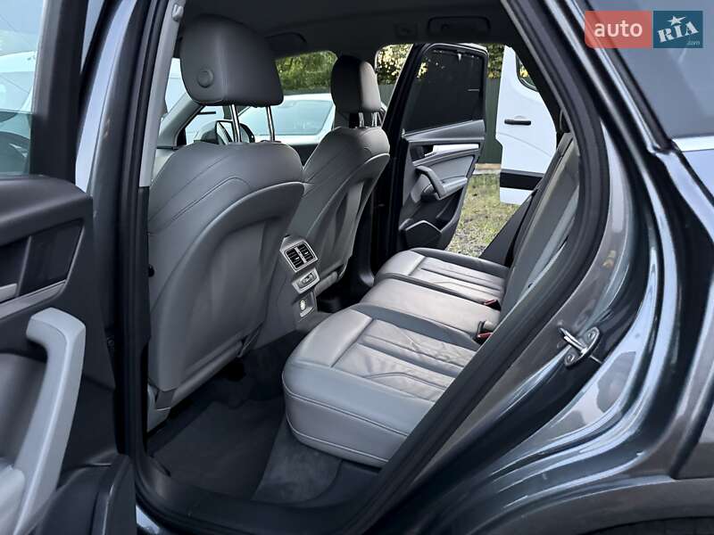 Внедорожник / Кроссовер Audi Q5 2019 в Ковеле фото 79 Внедорожник / Кроссовер Audi Q5 2019 в Ковеле