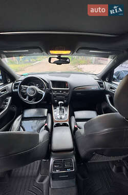 Внедорожник / Кроссовер Audi Q5 2015 в 