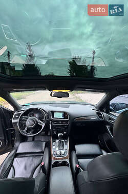 Внедорожник / Кроссовер Audi Q5 2015 в 