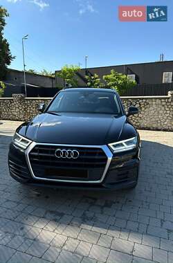 Позашляховик / Кросовер Audi Q5 2019 в Дніпрі