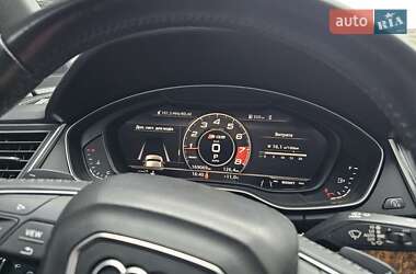 Позашляховик / Кросовер Audi Q5 2017 в 