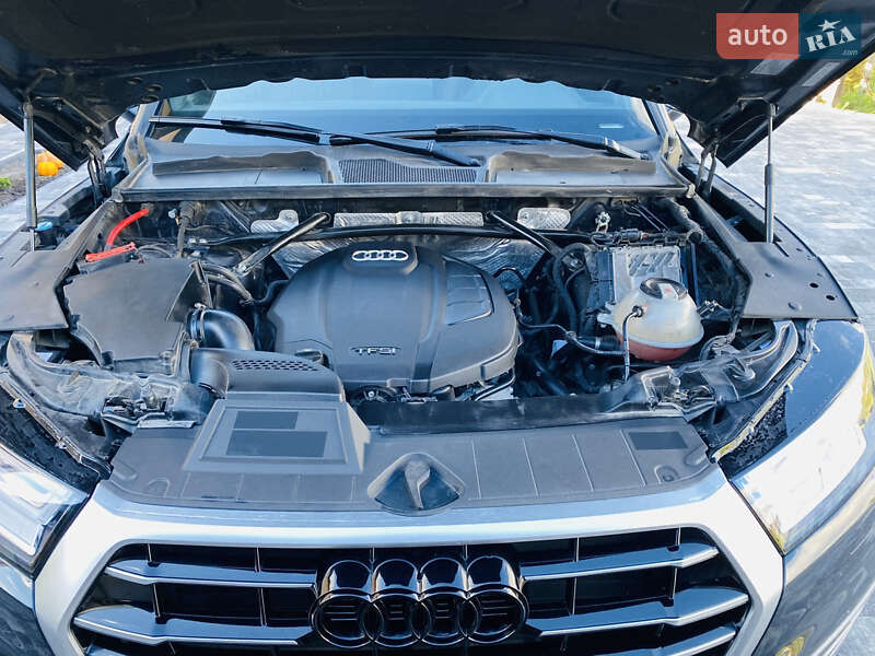 Внедорожник / Кроссовер Audi Q5 2017 в Львове фото 21 Внедорожник / Кроссовер Audi Q5 2017 в Львове