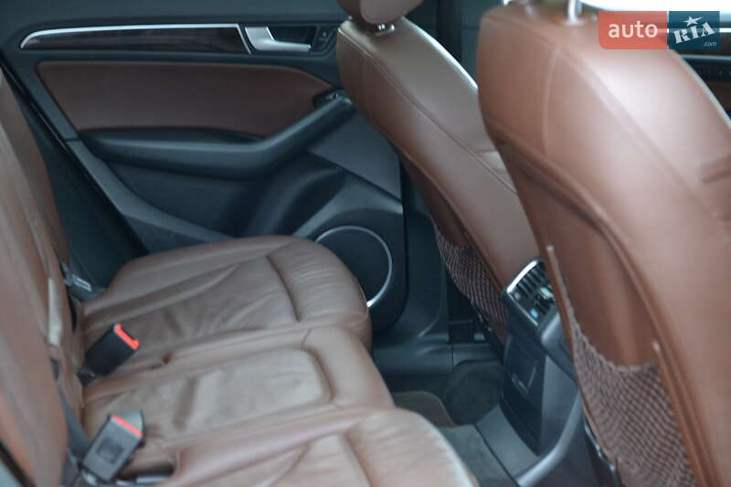 Позашляховик / Кросовер Audi Q5 2014 в Луцьку