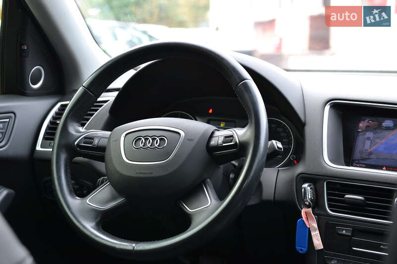 Позашляховик / Кросовер Audi Q5 2016 в Луцьку фото 27 Позашляховик / Кросовер Audi Q5 2016 в Луцьку
