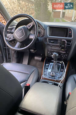 Позашляховик / Кросовер Audi Q5 2011 в 